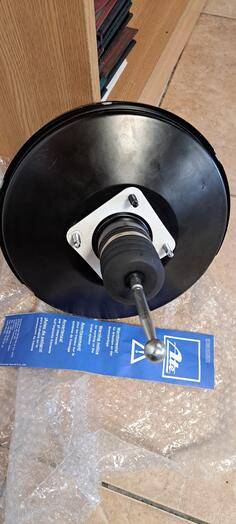 Servo