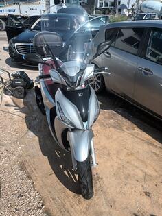Kymco - people s 150