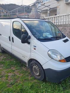 Renault - Trafic 2.0 DCI