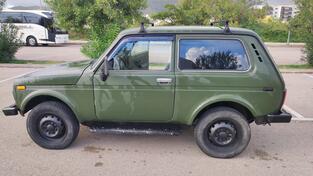 Lada - Niva - 1.7i