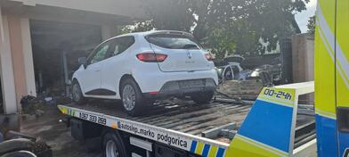 U djelovima Renault - Clio 15