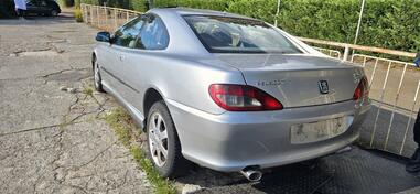 U djelovima Peugeot - 406 2.2 hdi