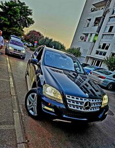 Mercedes Benz - ML 350