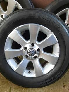 Fabričke rims and TIGUAN tires