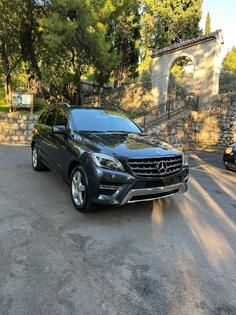 Mercedes Benz - ML 350 - Ml 350 BLUETEC 4 MATIC