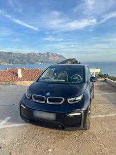 BMW - i3