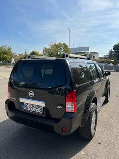 Nissan - Pathfinder - 2.5 dci