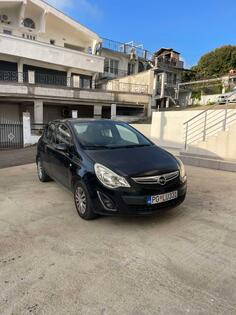 Opel - Corsa - 1.2 automatik