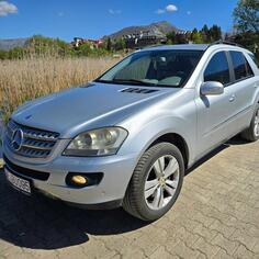 Mercedes Benz - ML 280 - 280