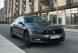 Volkswagen - Passat - 8   1.6   Facelift R Line - Sport Edition