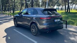 Porsche - Cayenne - 3.0 V6