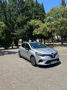 Renault - Clio - E-TECH FULL HYBRID 1.6