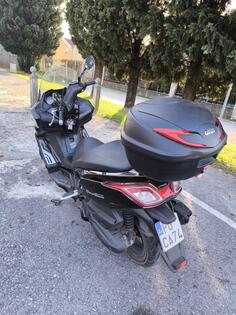 Kymco - down town