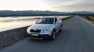 Škoda - Octavia - Scout 2.0