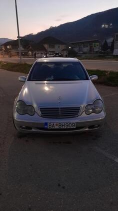 Mercedes Benz - 220 - 2.2 cdi