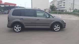 Volkswagen - Cross Touran - 2.0 tdi