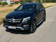 Mercedes Benz - GLE 350
