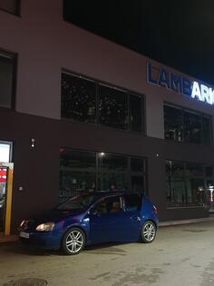 Volkswagen - Golf 5 - 1.9 Tdi 77kw