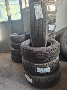 GoodYear - 215/65/16C - Zimska guma