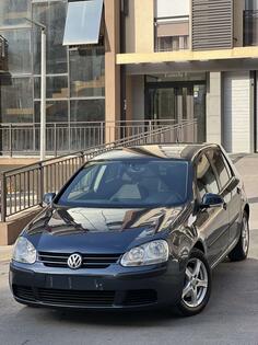 Volkswagen - Golf 5 - 1.9 66w