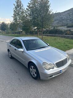 Mercedes Benz - C 200 - C200