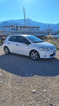 Toyota - Auris - 1.4 VVT-I EFELMOTORS