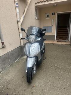 Piaggio - Beverly