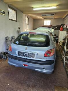 Peugeot - 206 - 2.0 hdi