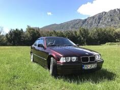 BMW - 318