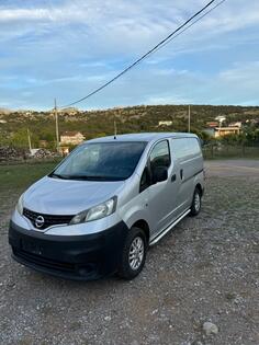 Nissan - Nv200