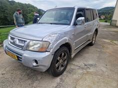 Mitsubishi - Pajero - 3.2Di