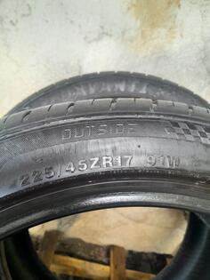 Kumho - 91w - Summer tire