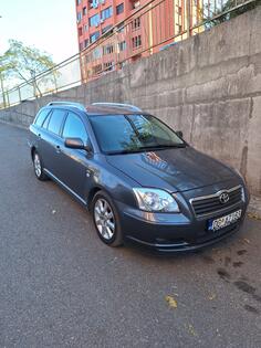 Toyota - Avensis - 2.0 D4D