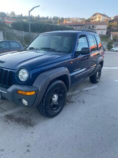 Jeep - Liberty - 2.8 crd