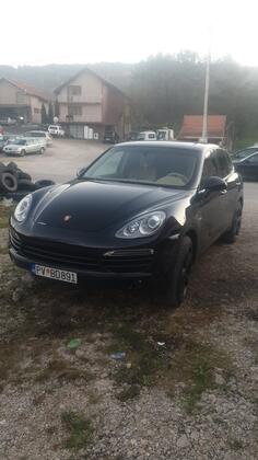 Porsche - Cayenne