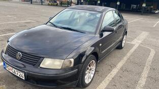 Volkswagen - Passat - 1.6 74kw