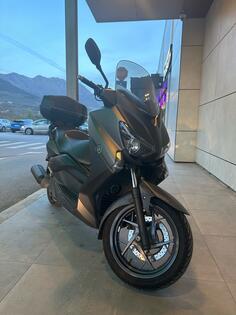 Yamaha - Xmax