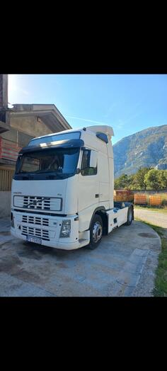 Volvo - FH 440