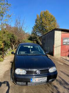 Volkswagen - Golf 4