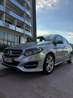 Mercedes Benz - B 220 - 220de