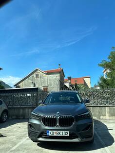 BMW - X1 - 1.8 s drive