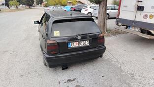 Volkswagen - Golf 3