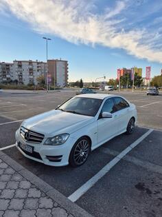 Mercedes Benz - C 200 - AMG