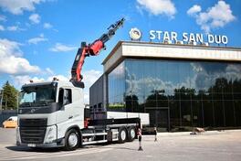 Volvo - FH 500 / Ravna platforma + Kran FASSI