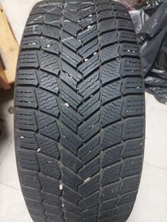 Michelin - 225/55 R18  - Zimska guma