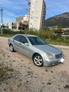 Mercedes Benz - C 220