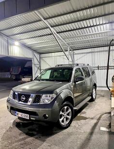 Nissan - Pathfinder - 2.5 dCi