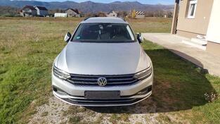 Volkswagen - Passat - 2.0 tdi