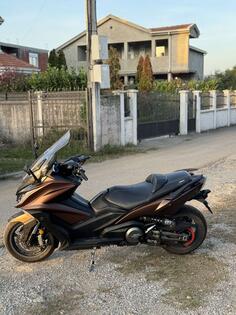 Kymco - 550