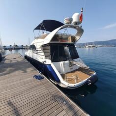 Fairline - Phantom42